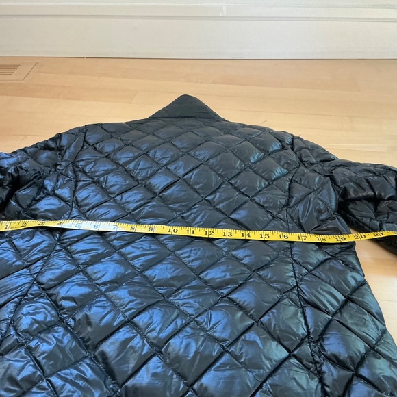 Women’s Light Down Puffer-Large - Picture 5 of 8